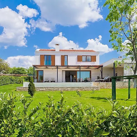 Vila Terra Grigia *
